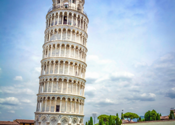 TORRE DE PISA Y SU INCLINACIÓN ESTRUCTURAL